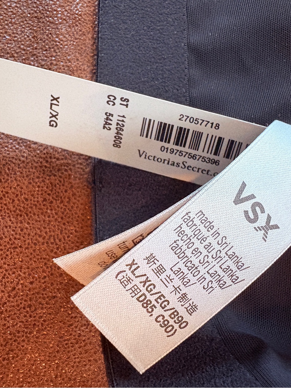 VSX Defined Scuba Plunge Sports Bra Victoria’s Secret - Picture 12 of 14